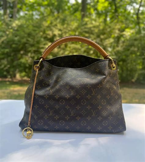 louis vuitton artsy brown|Louis Vuitton brown monogram wallet.